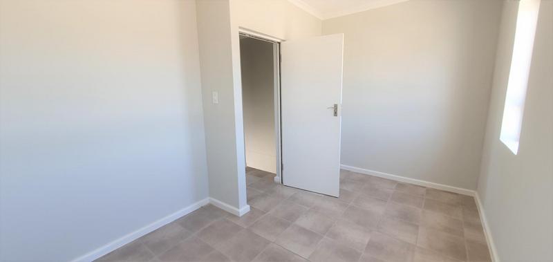 To Let 2 Bedroom Property for Rent in Rivergate Western Cape